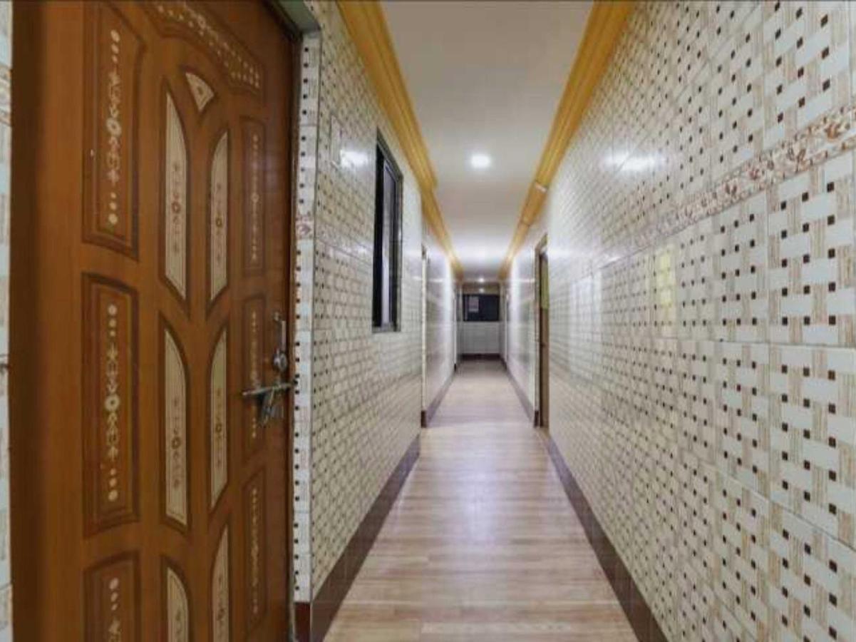 Oyo Hotel Apsara Guest House Αχμπανταμπάντ Εξωτερικό φωτογραφία